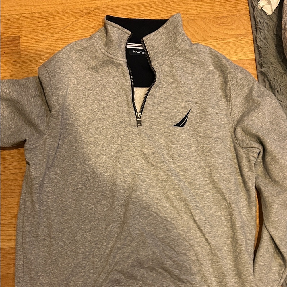 Nautica Men's Heather Gray Quarter-Zip Sweater
